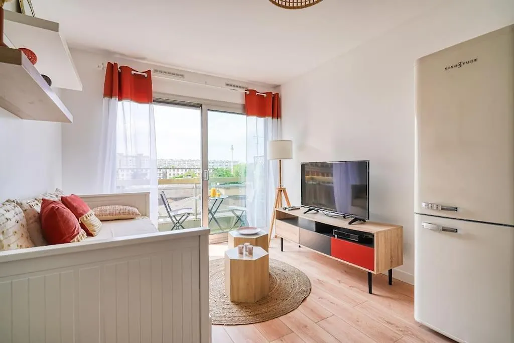 Diamant Apartment Choisy-le-Roi 0*,  France